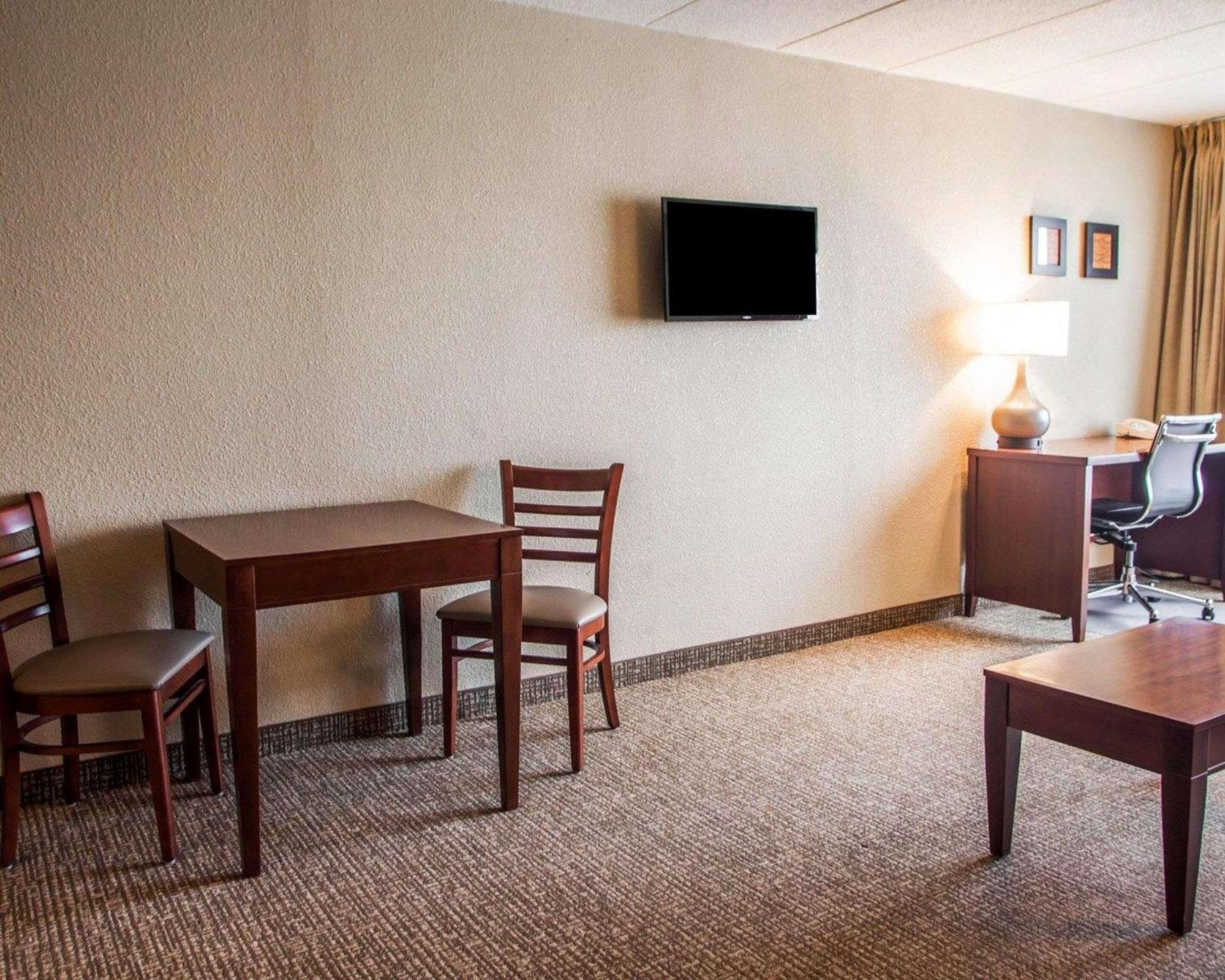 Quality Inn & Suites Orland Park - Chicago Zewnętrze zdjęcie